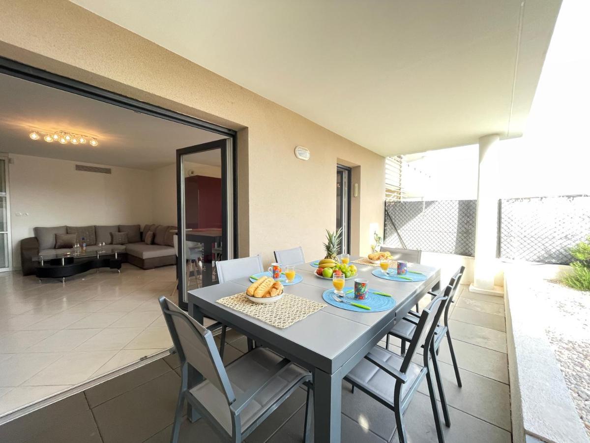 Tres Bel Appartement -Residence Avec Piscine Sur Le Toit Et Vue Panoramique Сен-Рафаэль Экстерьер фото